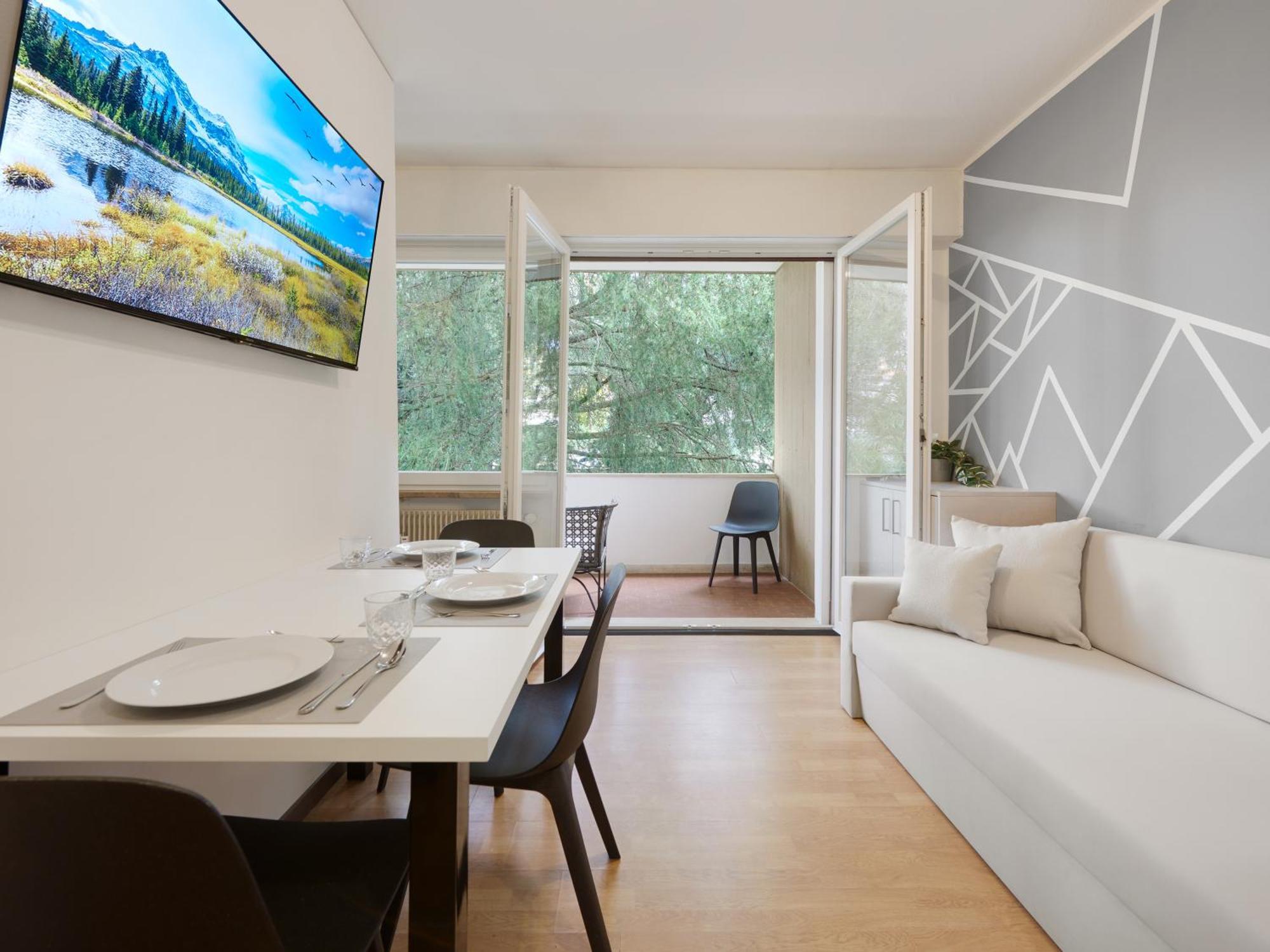Palm With Free Parking Merano